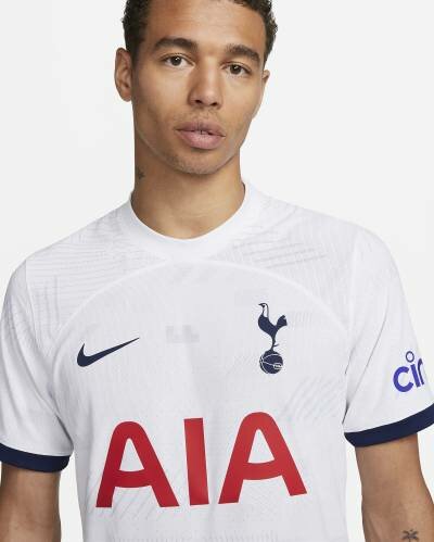 The new 23/24 official Tottenham home kit is officially out and I'm loving  the new name/number groovy Nike font! : r/coys